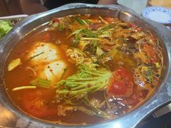 -苗家恒灵酸汤鱼-跳水牛肉连锁店(凯里总店)