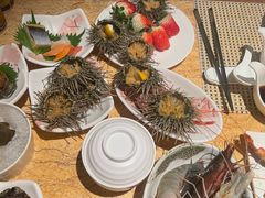 -雍和会海鲜姿造自助(湖东路店)