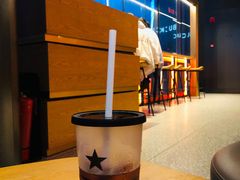 -星巴克臻选(上海合生汇1F店)