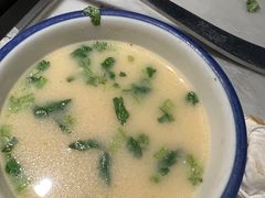 -尚尚仙·酸汤猪手·猪肚鸡火锅(华联万柳购物中心店)