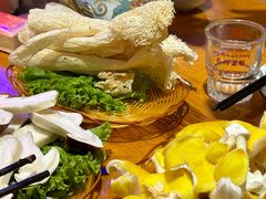-民食香·腊排骨野生菌美食(木府店)