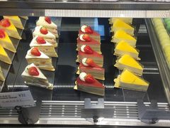 -Dough&Joe团憩(瑞虹天地月亮湾店)