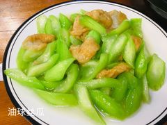 -洛东土菜馆(建国北路店)