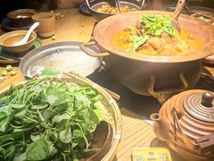 -吃饭皇帝大土家民族菜(正大广场店)