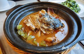 Sauce-Braised Tianmuhu Big Fish