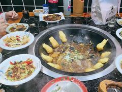 -边江铁锅炖鱼(振八街店)