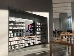 店内环境-Apple零售店(华贸购物中心店)