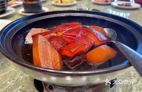 Signature Taiwanese Braised Pork