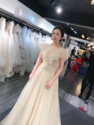 -禧嫁茗品设计师婚纱集成馆