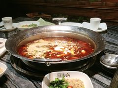 -老船舫·现做活鲜鱼馆(东郊记忆店)