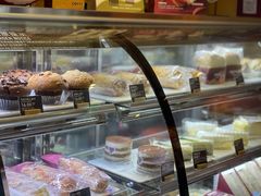 面包甜点陈列柜-COSTA COFFEE(深圳中洲店)