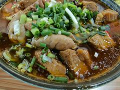-胥佳烧鸡公牛肉面馆