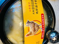 霸气竹笙王猪肚鸡-顺德公广东猪肚鸡·煲仔饭(白石洲店)