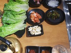 -肉甲韩国木炭烤肉(新壹街1店)