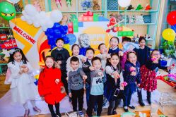 -11 Baby百日宴生日气球创意布置