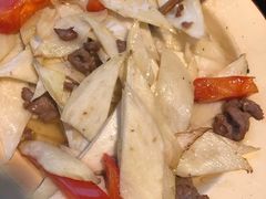 高笋牛肉-李子坝梁山鸡(李子坝大鸡哥店)