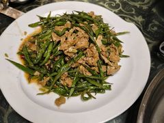 -一口猪海鲜浑锅·东北家常菜