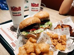 -The Habit Burger Grill 哈比特汉堡(复兴soho店)