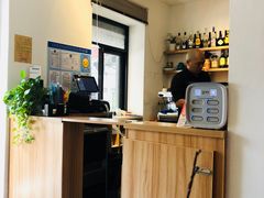-WOW coffee