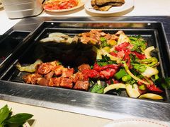 -鑫海汇自助烧烤(凯德广场学府店)