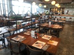 -ROAST coffee & eatery