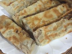 -溢心园香河肉饼总店