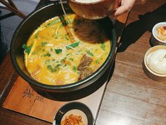 -银米·云南传统过桥米线(双廊黑金冠店)