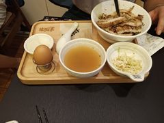 -熊吞·大碗丼烧肉饭(济宁万达广场店)