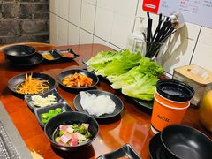 -肉甲韩国木炭烤肉(新壹街1店)