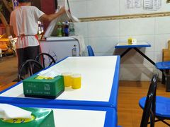 -刚砂锅鸡丝米线