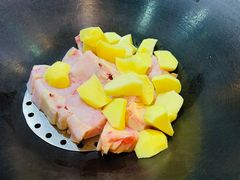 -老刘生态大鱼坊铁锅炖鱼(赛马场店)