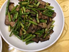 -贺记湘菜馆(东体育会路店)