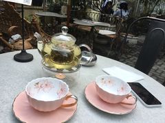绿茶-RGF(巨鹿路店)