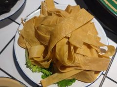油豆皮-围辣串串小火锅(李家村万达广场店)