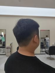 点击看大图 -川和潮人漂色·烫染·接发