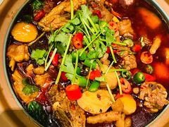 泉水肥肠鸡-雀蓝川菜(奥体广场店)