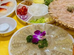 -官塘陈记鱼生·潮汕砂锅粥·牛肉火锅(潮枫路总店)