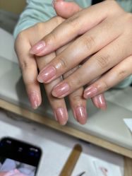 -晨·艺美甲美睫