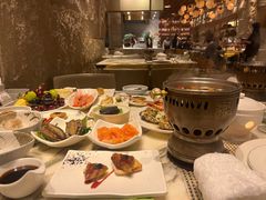 -雍和会海鲜姿造自助(湖东路店)
