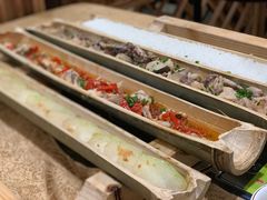 自助取餐区-胡须哥网红竹筒菜