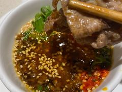 自助调料-海底捞火锅鲜切牛肉主题店(长寿路店)