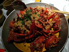 -巴厘龙虾·榜首油焖大虾(音乐学院·沿江酒馆店)