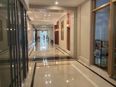 -汕尾巴黎半岛酒店