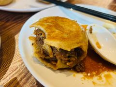 -清真吴记门钉肉饼·喜多利