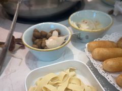 -乡土黄·鲜牛肉火锅·小龙虾(兴业街店)