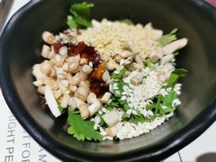 -独食火锅·半米屋台(直营总店)