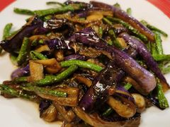 -闯关东东北农家菜(崂山石老人店)
