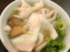 鱼片汤-松發肉骨茶(先得坊店)
