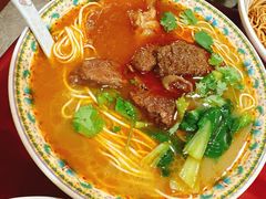 -金杨拉面王小吃面馆·牛三宝面·红烧牛肉粉