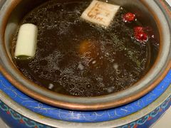 菌汤锅-享月汤皇·海鲜小火锅·聚会(曲江创意谷店)